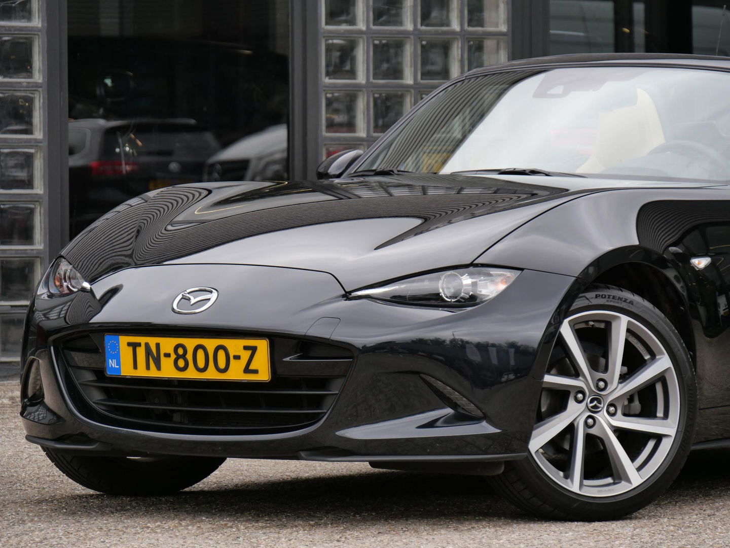 Mazda MX-5 1.5 CHAIRO/ LEER/ BOSE/ DAB/ *NL-AUTO MET UITSTRALING*