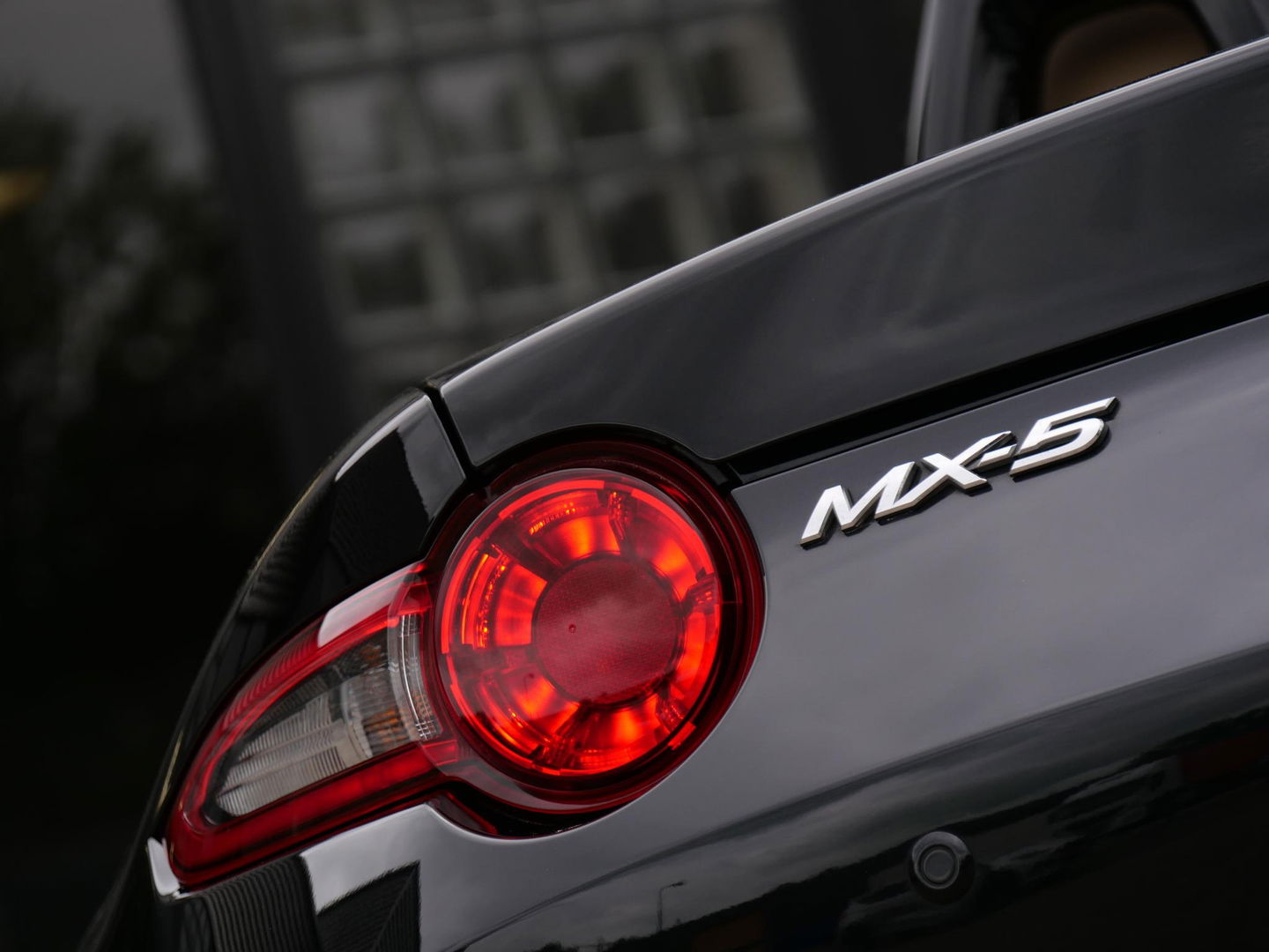 Mazda MX-5 1.5 CHAIRO/ LEER/ BOSE/ DAB/ *NL-AUTO MET UITSTRALING*