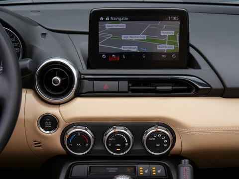 Mazda MX-5 1.5 CHAIRO/ LEER/ BOSE/ DAB/ *NL-AUTO MET UITSTRALING*