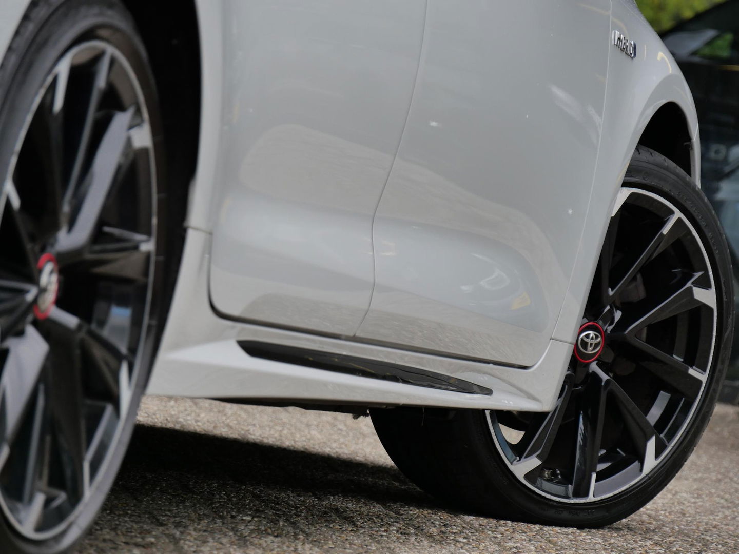 Toyota Corolla Touring Sports 2.0 HYBRID GR SPORT PLUS/ HEAD-UP/ ELEKT. KLEP/ JBL AUDIO/ KEYLESS