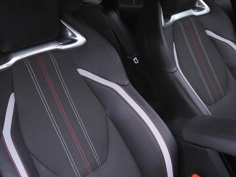 Toyota Corolla Touring Sports 2.0 HYBRID GR SPORT PLUS/ HEAD-UP/ ELEKT. KLEP/ JBL AUDIO/ KEYLESS