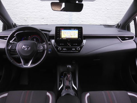 Toyota Corolla Touring Sports 2.0 HYBRID GR SPORT PLUS/ HEAD-UP/ ELEKT. KLEP/ JBL AUDIO/ KEYLESS