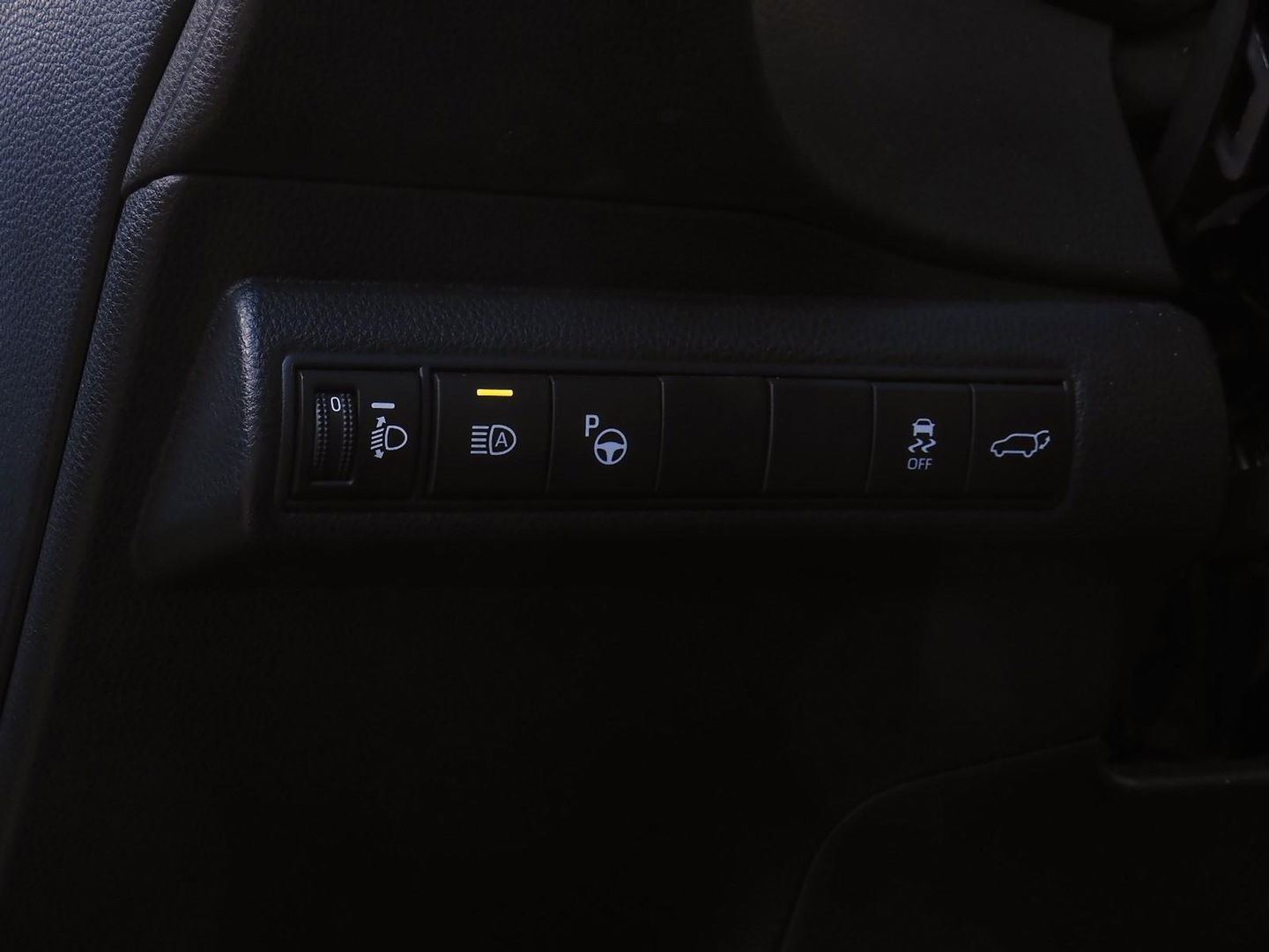 Toyota Corolla Touring Sports 2.0 HYBRID GR SPORT PLUS/ HEAD-UP/ ELEKT. KLEP/ JBL AUDIO/ KEYLESS