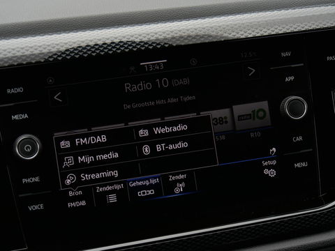 Volkswagen Taigo 1.0TSi LIFE/ CARPLAY/ IQ-LIGHT/ PDC V+A