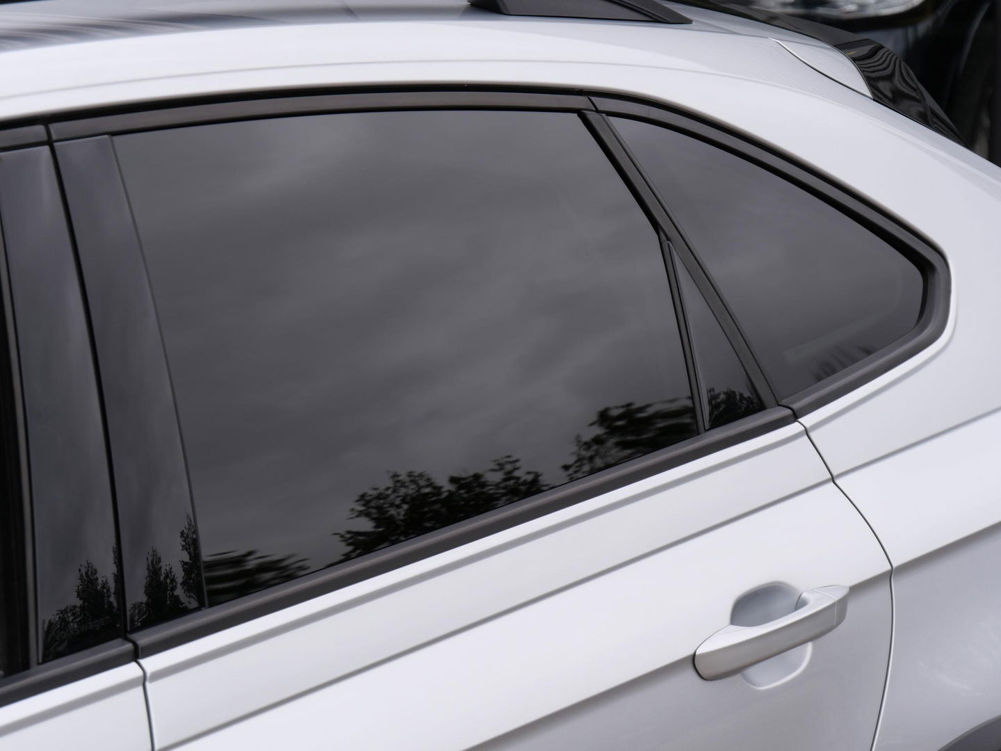 Volkswagen Taigo 1.0TSi LIFE/ CARPLAY/ IQ-LIGHT/ PDC V+A