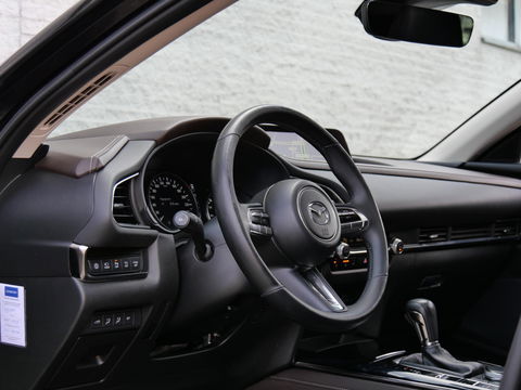 Mazda CX-30 2.0 180PK AWD LUXURY/ SCHUIFDAK/ 360°CAMERA/ BOSE/ LEER
