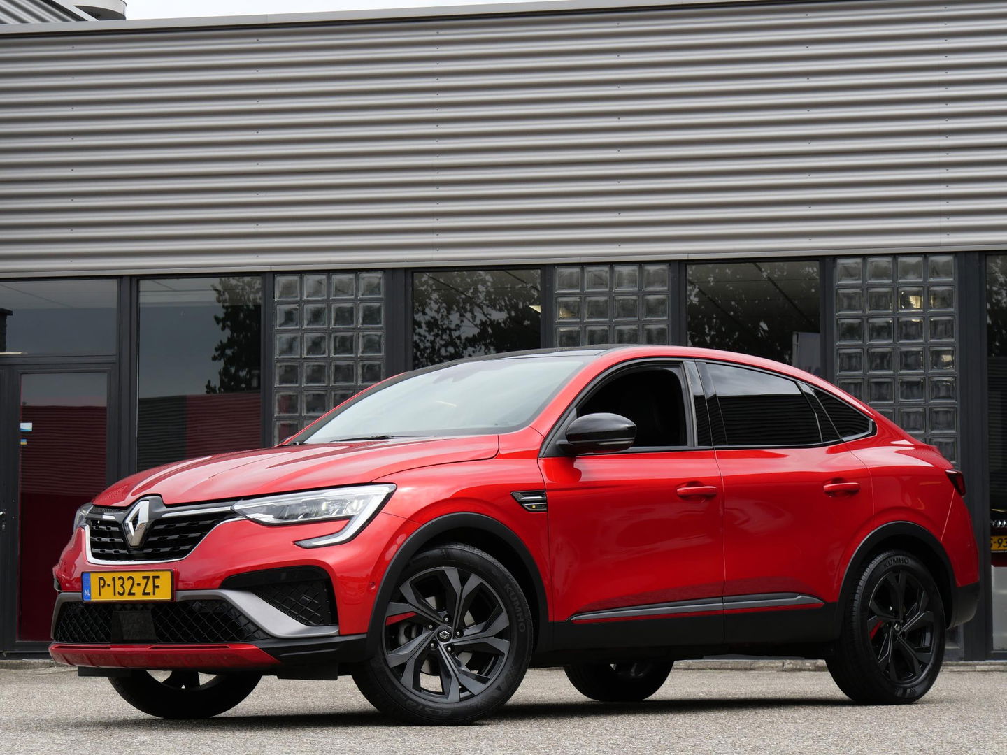 Renault Arkana 1.6 HYBRID R.S. LINE/ LEER/ BOSE/ PACK LOOK/ TREKHAAK