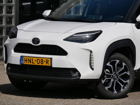 Toyota Yaris Cross HYBRID 130PK BUSINESS PLUS/ CARPLAY/ WINTER PAKKET/ LED-PAKKET