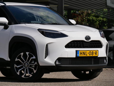Toyota Yaris Cross HYBRID 130PK BUSINESS PLUS/ CARPLAY/ WINTER PAKKET/ LED-PAKKET