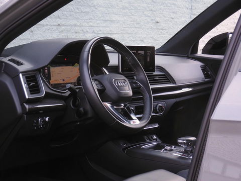 Audi Q5 2.0TFSI/ PANORAMADAK/ HEAD-UP/ RS-STOELEN/ CAMERA