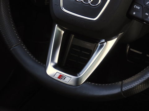 Audi Q5 2.0TFSI/ PANORAMADAK/ HEAD-UP/ RS-STOELEN/ CAMERA