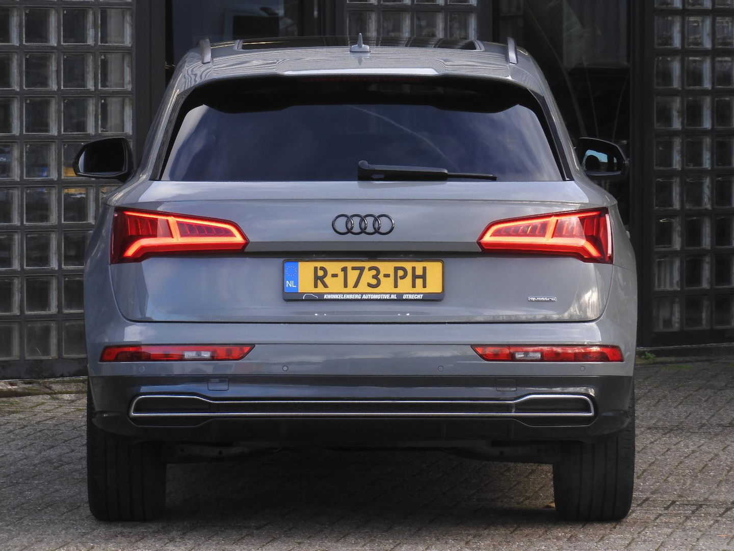 Audi Q5 2.0TFSI/ PANORAMADAK/ HEAD-UP/ RS-STOELEN/ CAMERA