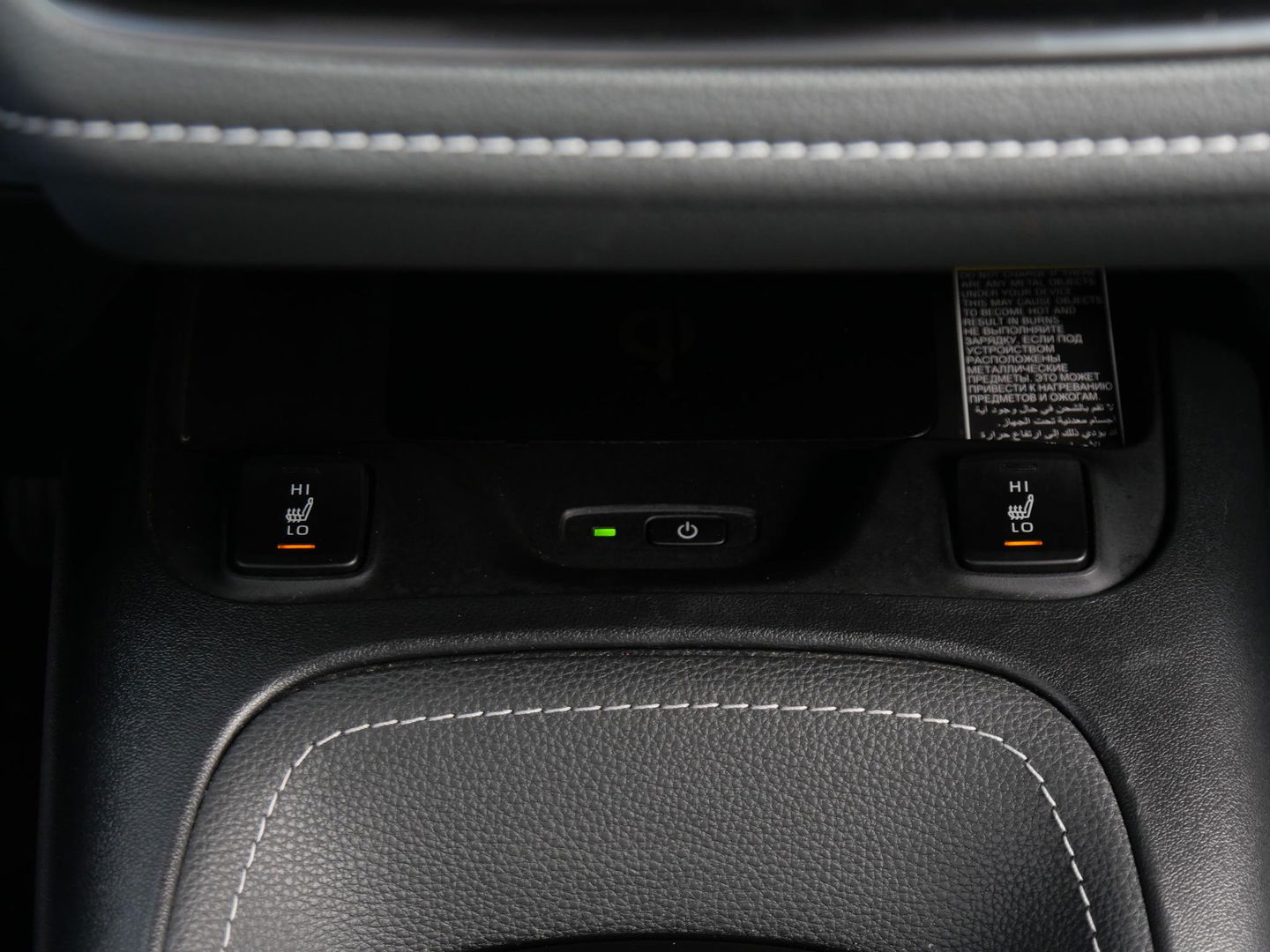 Toyota Corolla Touring Sports 2.0 HYBRID BUSINESS PLUS/ PDC V+A/ KEYLESS/ CARPLAY