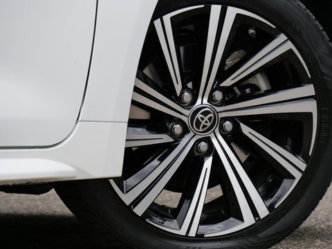 Toyota Corolla Touring Sports 2.0 HYBRID BUSINESS PLUS/ PDC V+A/ KEYLESS/ CARPLAY