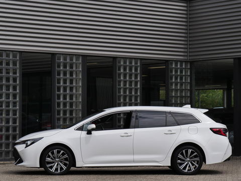 Toyota Corolla Touring Sports 2.0 HYBRID BUSINESS PLUS/ PDC V+A/ KEYLESS/ CARPLAY