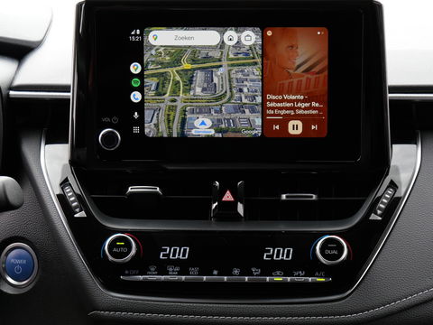Toyota Corolla Touring Sports 2.0 HYBRID BUSINESS PLUS/ PDC V+A/ KEYLESS/ CARPLAY