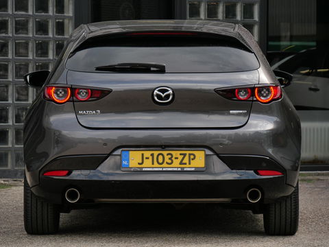 Mazda 3 2.0 180PK LUXURY/ BOSE/ LEER/ HEAD-UP/ KEYLESS