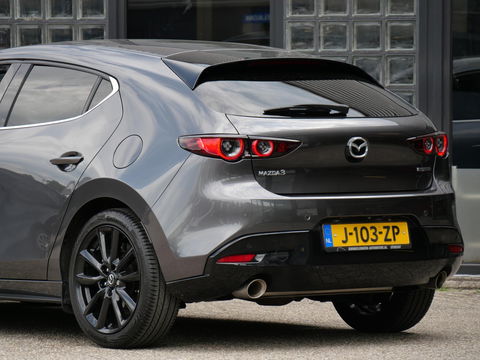 Mazda 3 2.0 180PK LUXURY/ BOSE/ LEER/ HEAD-UP/ KEYLESS
