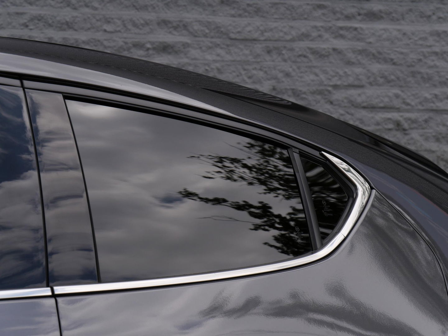 Mazda 3 2.0 180PK LUXURY/ BOSE/ LEER/ HEAD-UP/ KEYLESS