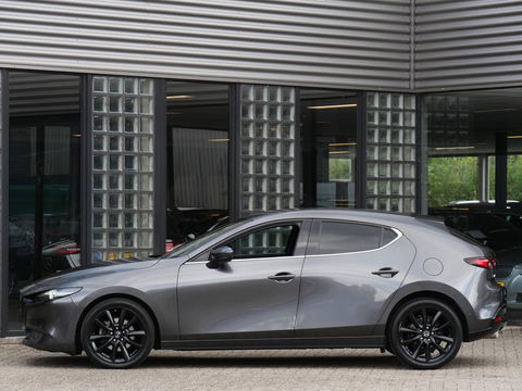 Mazda 3 2.0 180PK LUXURY/ BOSE/ LEER/ HEAD-UP/ KEYLESS