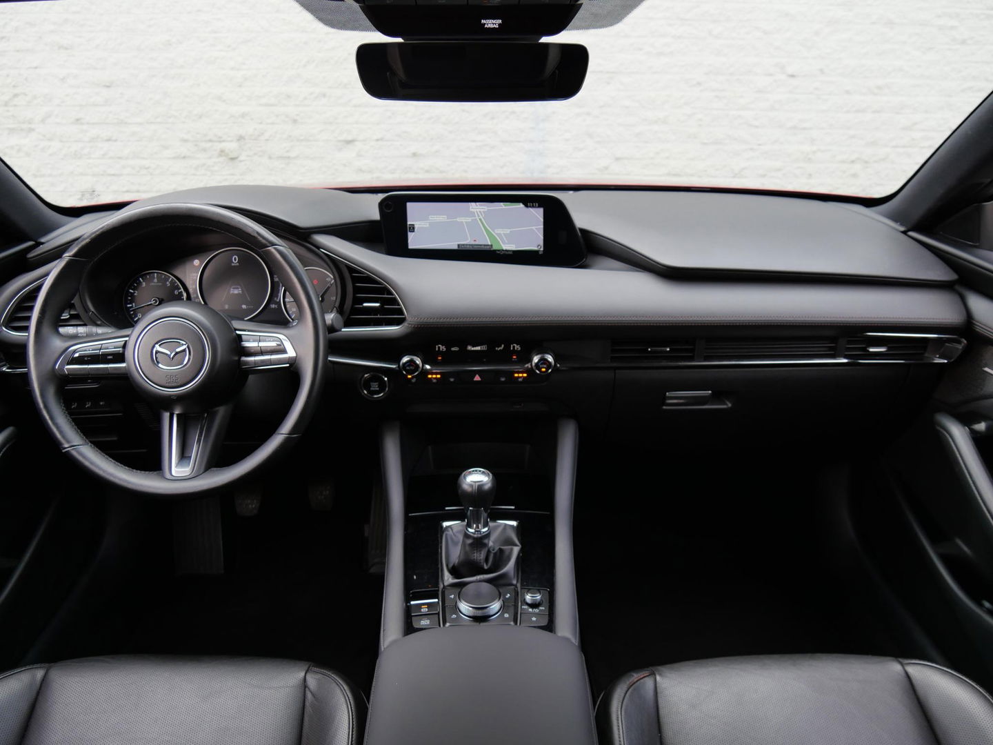 Mazda 3 2.0 180PK LUXURY/ BOSE/ LEER/ HEAD-UP/ KEYLESS