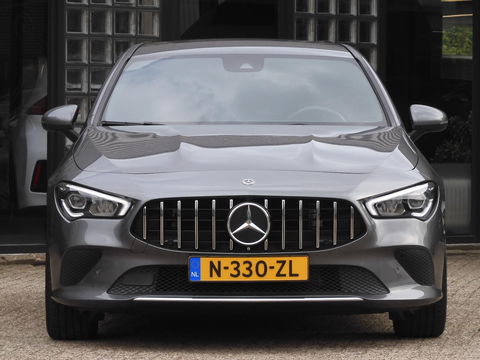 Mercedes-Benz CLA-Klasse 180/ PANAMERICANA GRILLE/ 18INCH VELGEN
