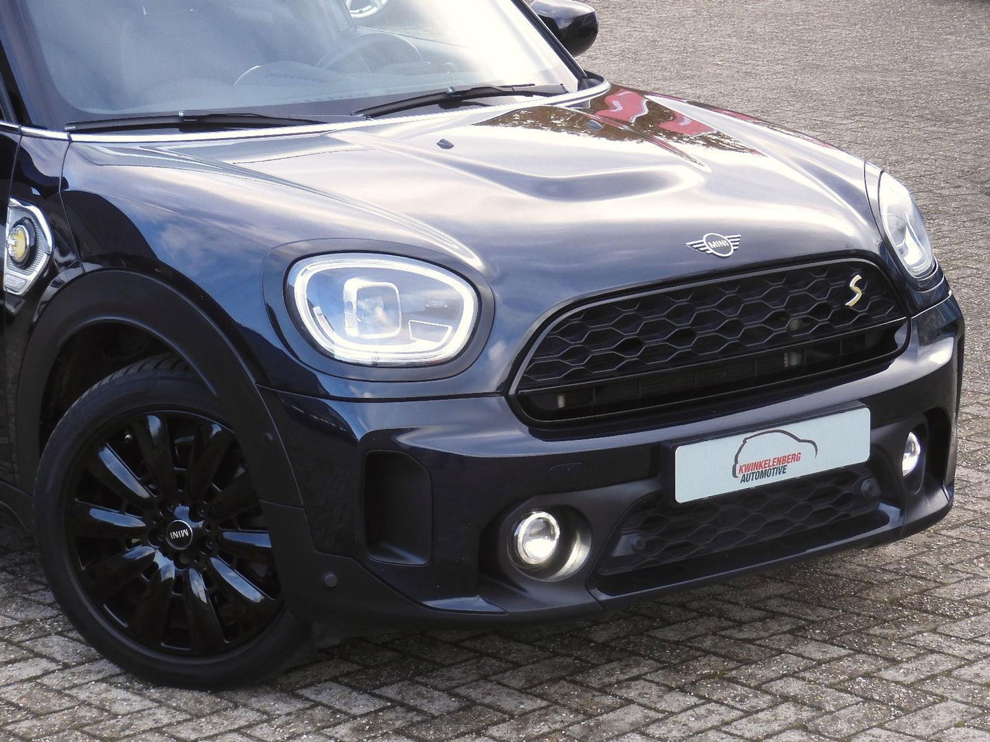 MINI Countryman COOPER S E ALL4/ PANORAMADAK/ LEER/ CAMERA/ ELEKT. KLEP/ SFEERVERLICHTING