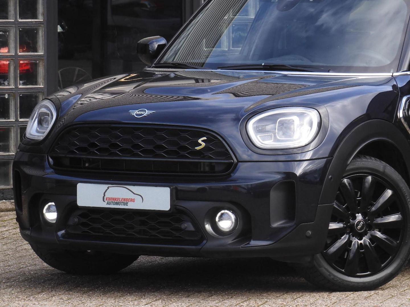 MINI Countryman COOPER S E ALL4/ PANORAMADAK/ LEER/ CAMERA/ ELEKT. KLEP/ SFEERVERLICHTING
