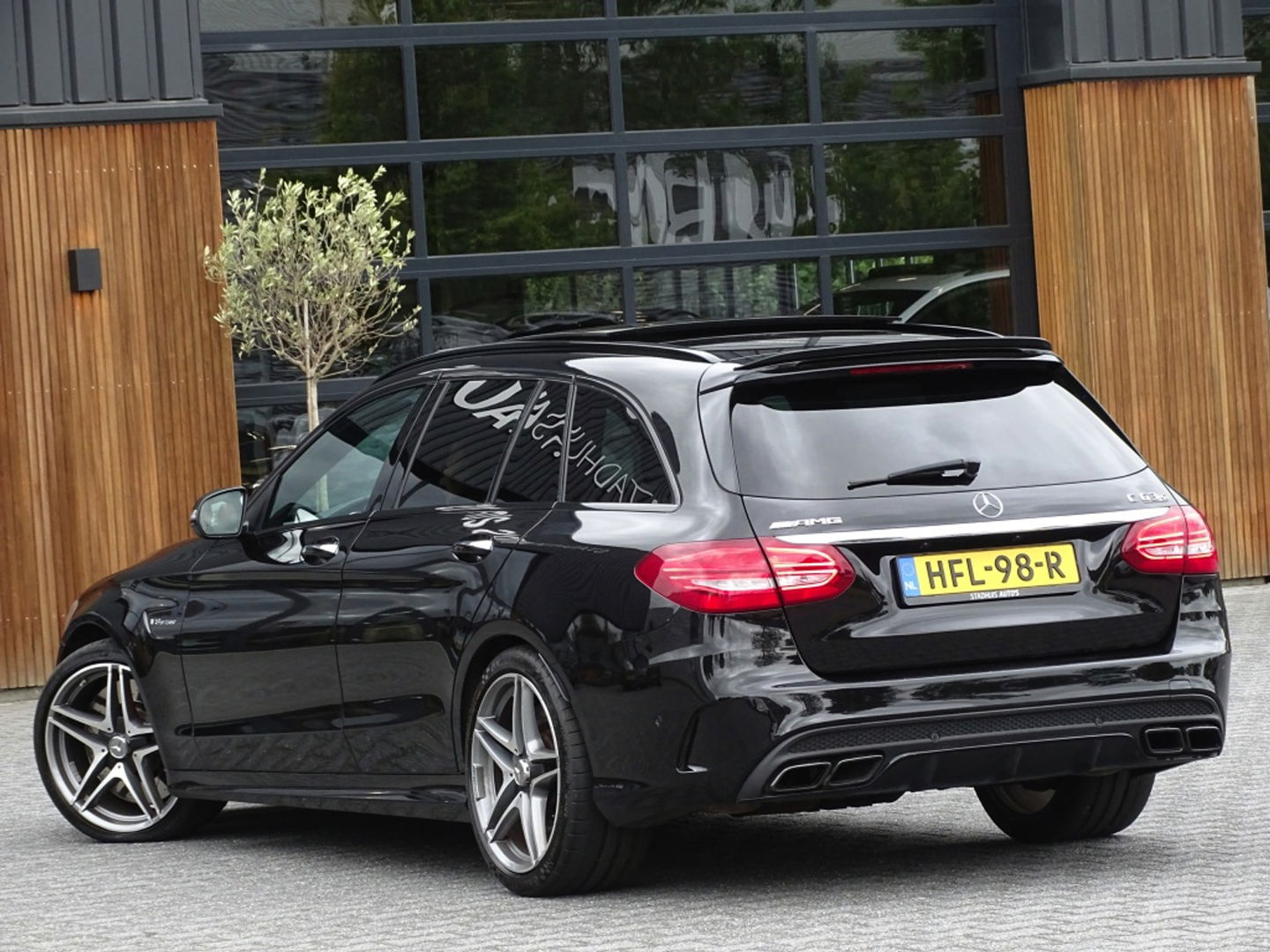Mercedes-Benz C-Klasse Estate AMG 63 S V8 BI-Turbo 511PK Designo / Burmester / LED