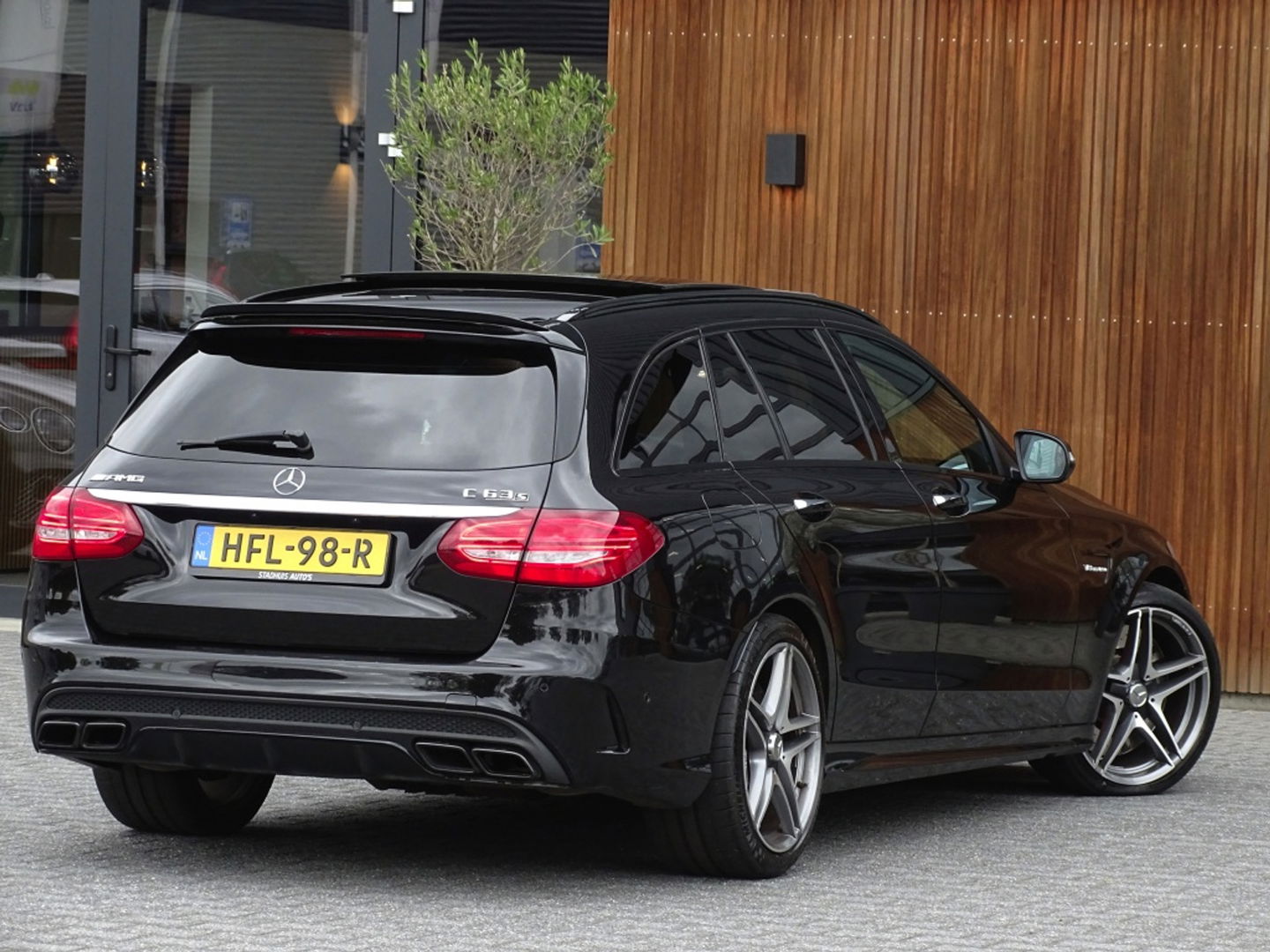 Mercedes-Benz C-Klasse Estate AMG 63 S V8 BI-Turbo 511PK Designo / Burmester / LED