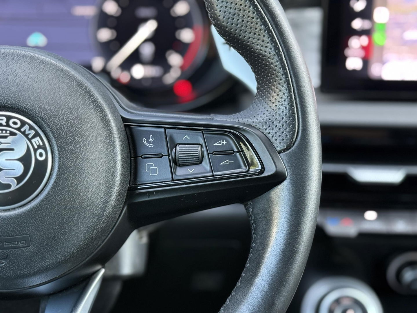 Alfa Romeo Tonale 1.3T PHEV Edizione Speciale 280PK|SOH96%|Pano|Leder|H&K|360Cam|