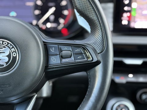 Alfa Romeo Tonale 1.3T PHEV Edizione Speciale 280PK|SOH96%|Pano|Leder|H&K|360Cam|