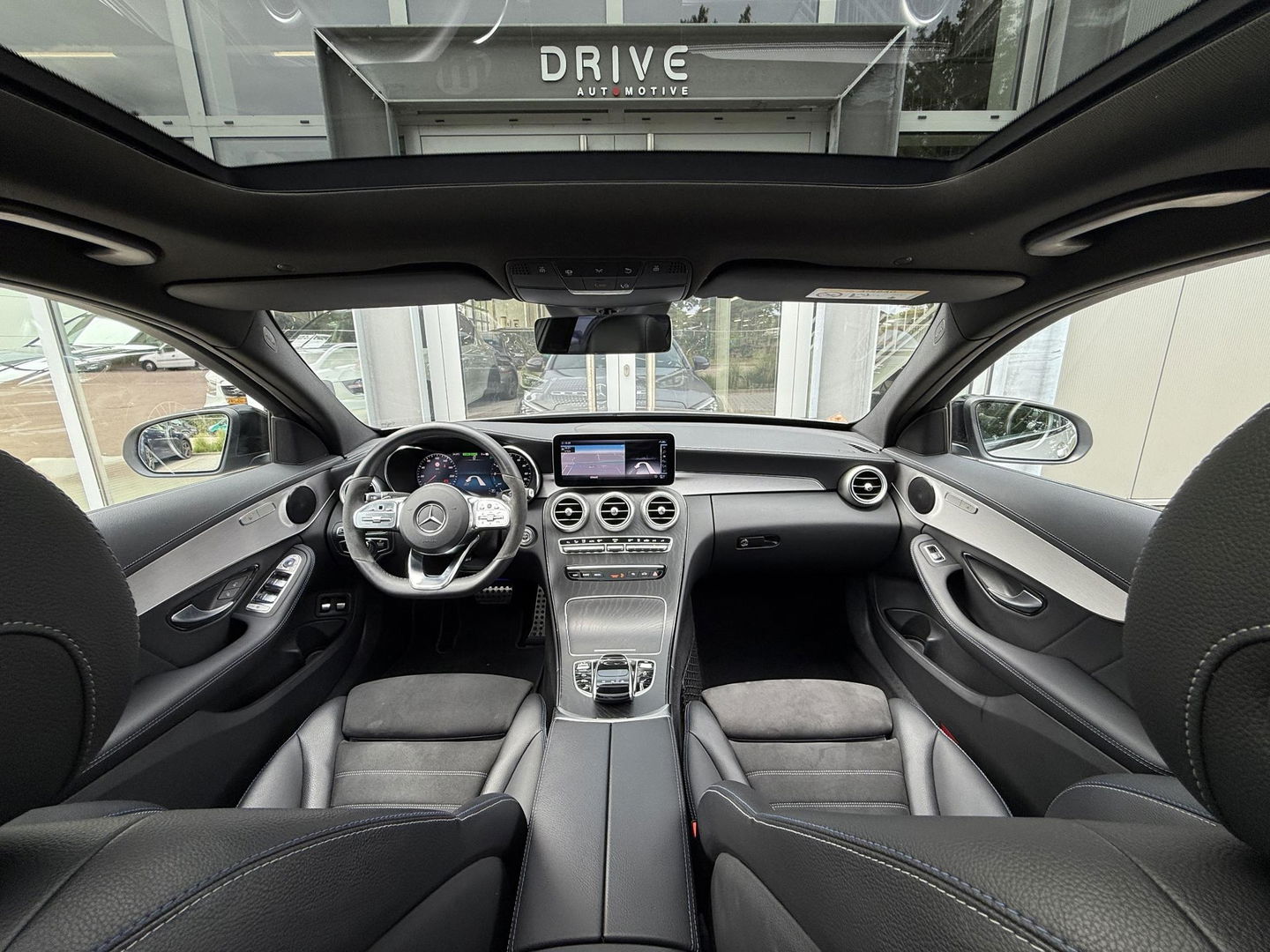 Mercedes-Benz C-Klasse 300 e Bus. Sol. AMG Limited SOH95%|Pano|360CAM|Sfeer|Multibeam Led|Sound system