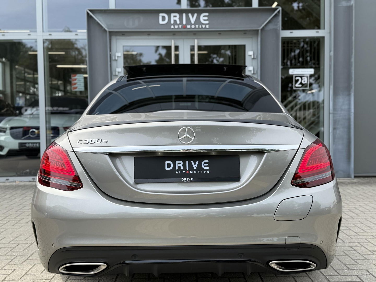 Mercedes-Benz C-Klasse 300 e Bus. Sol. AMG Limited SOH95%|Pano|360CAM|Sfeer|Multibeam Led|Sound system