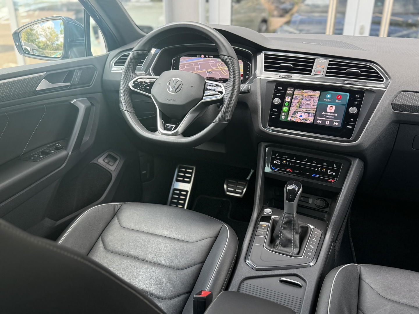 Volkswagen Tiguan 1.4 TSI eHybrid R-Line Business+ SOH94%|Pano|Leder|Memory|360Cam|Trekhaak