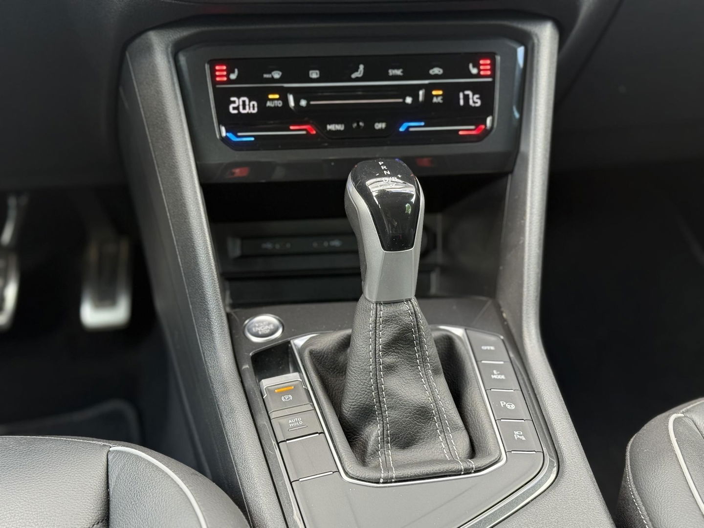 Volkswagen Tiguan 1.4 TSI eHybrid R-Line Business+ SOH94%|Pano|Leder|Memory|360Cam|Trekhaak