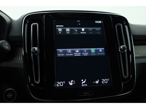 Volvo XC40 1.5 T5 Recharge R-Design | 360 camera | Stoel + stuurverwarming | Apple Carplay |