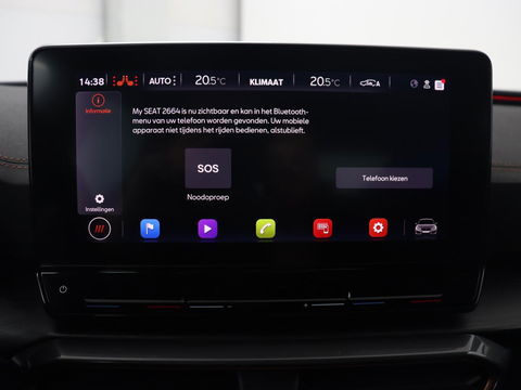CUPRA Leon 1.4 eHybrid | 245pk | Stoel & stuurverwarming | Carplay | Memory | Sfeerverlichting | Parkeerhulp | Navigatie | Keyless | Full LED | Sportstoelen | Magnetic Tech Matt | PHEV | Plug In