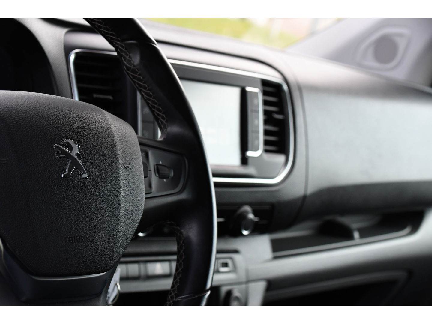 Peugeot Expert 2.0 BlueHDI 120 L3 PB Edition MARGE! Camera, Cruise, Carplay, Automaat, Multimedia, Sensoren, 2 x Schuifdeur, Uniek!