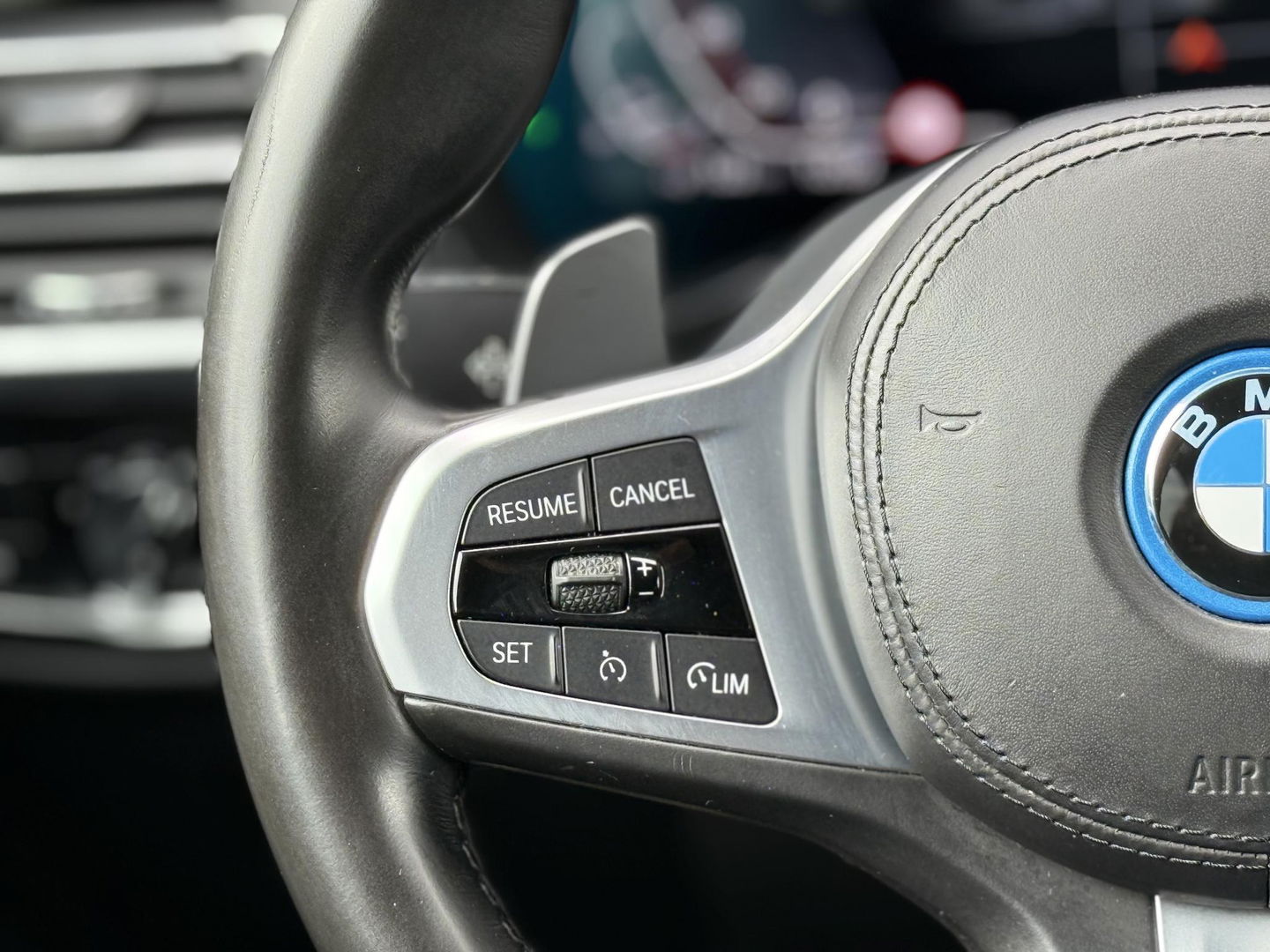 BMW X3 xDrive30e High Executive M-Sport Plus|SOH98%|Pano|Laser|21"|HUD|Trekhaak