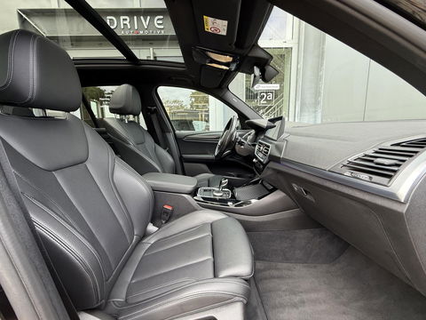 BMW X3 xDrive30e High Executive M-Sport Plus|SOH98%|Pano|Laser|21"|HUD|Trekhaak