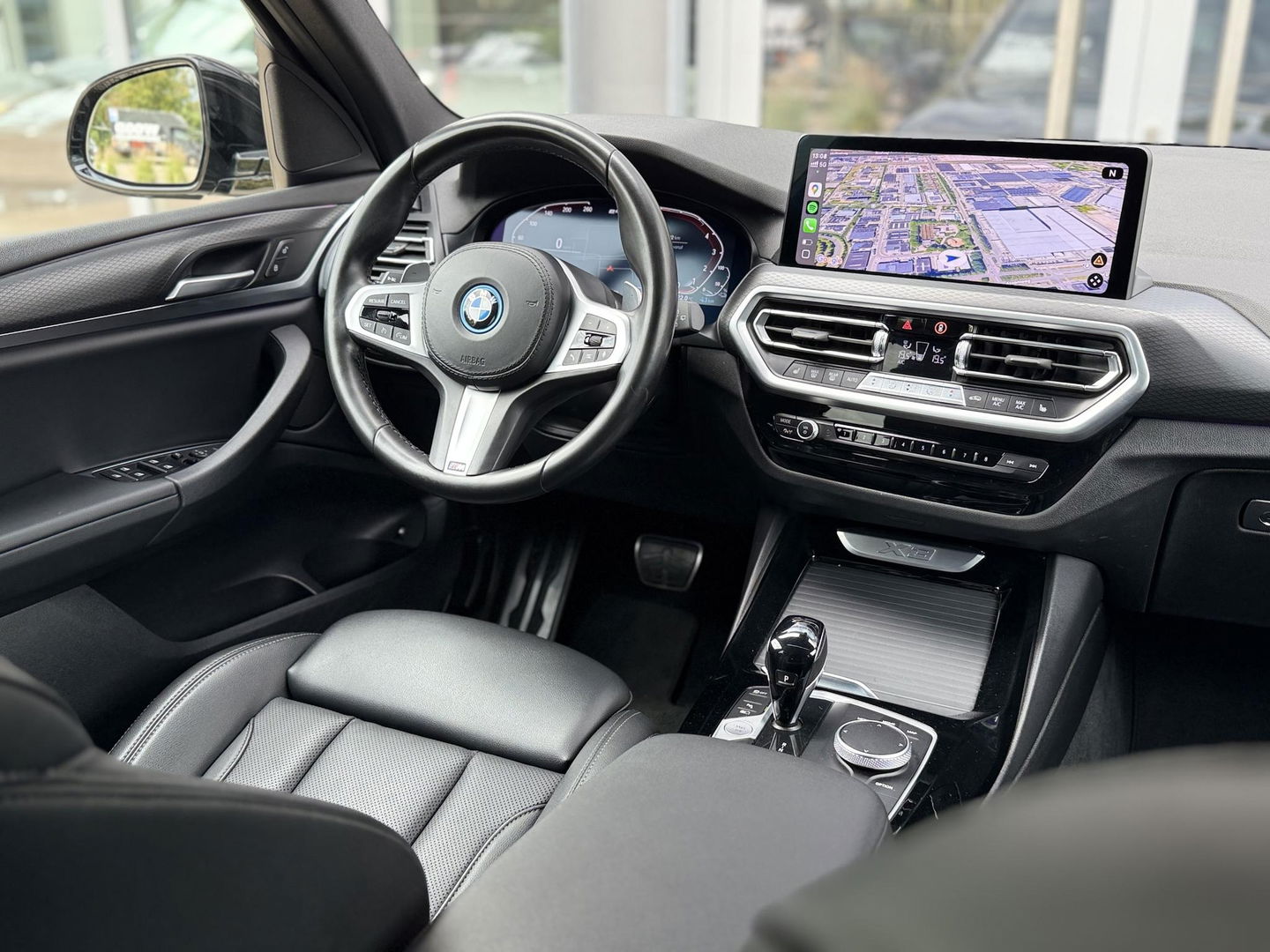 BMW X3 xDrive30e High Executive M-Sport Plus|SOH98%|Pano|Laser|21"|HUD|Trekhaak