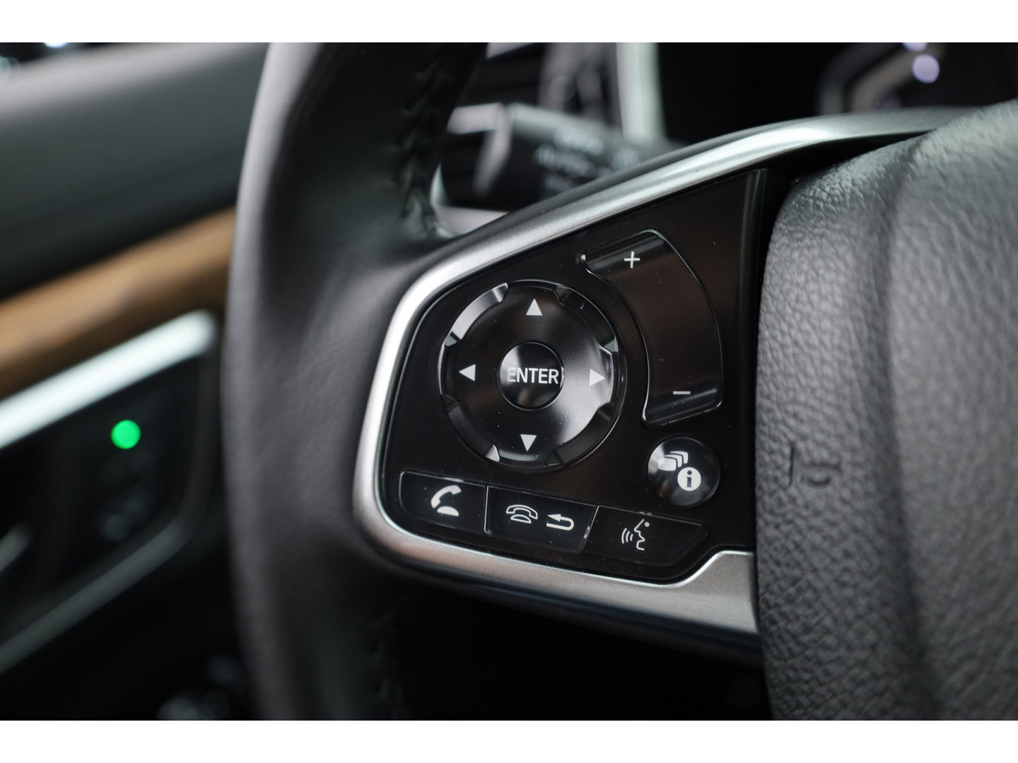 Honda CR-V 1.5 AWD Executive | Pano | Camera | Adapt. Cruise | Stoel- Stuurverw. | HUD | Keyless