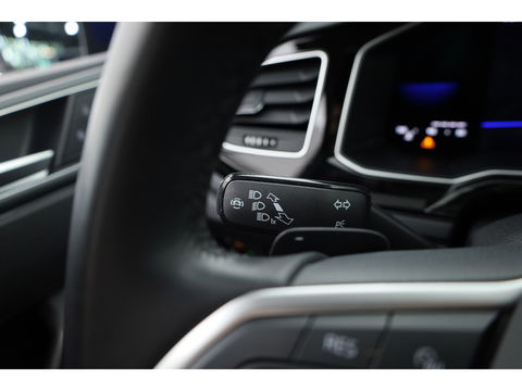 Volkswagen Polo 1.0 TSI R-Line DSG 110pk | CarPlay | Stoelverw. | LED | Camera | Keyless | Adapt. Cruise