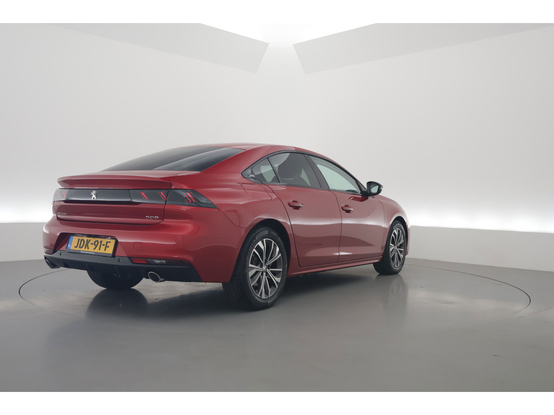 Peugeot 508 1.6 HYbrid Allure | Navi | Adapt. Cruise | Keyless | Camera | Stoelverw. | Elek. Achterklep