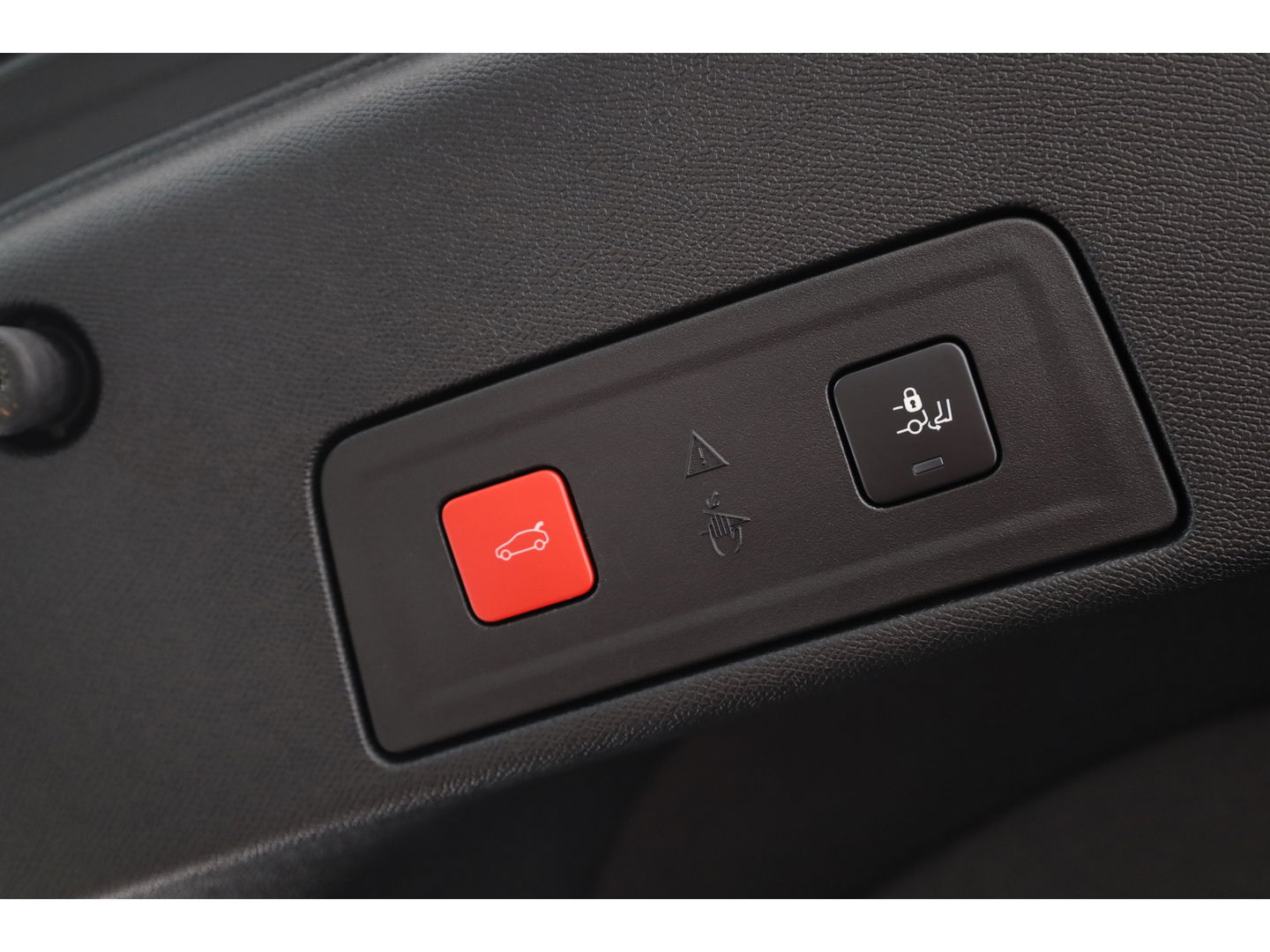 Peugeot 508 1.6 HYbrid Allure | Navi | Adapt. Cruise | Keyless | Camera | Stoelverw. | Elek. Achterklep