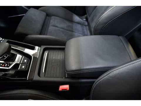Audi Q5 Sportback 55 TFSI e S edition Competition Luchtvering