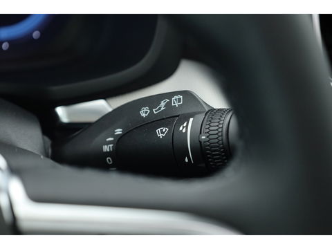 Volvo V60 2.0 T6 Plug-in hybrid AWD Ultra Dark | Pano-dak | 360 camera |  Head-up | Trekhaak | H&K- Audio|