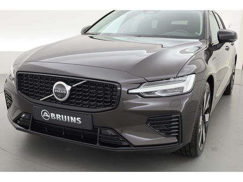 Volvo V60 2.0 T6 Plug-in hybrid AWD Ultra Dark | Pano-dak | 360 camera |  Head-up | Trekhaak | H&K- Audio|