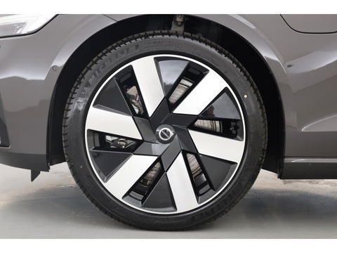 Volvo V60 2.0 T6 Plug-in hybrid AWD Ultra Dark | Pano-dak | 360 camera |  Head-up | Trekhaak | H&K- Audio|